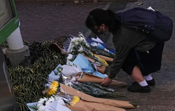 ہانگ کانگ میں دہائیوں کی سب سے مہلک آتشزدگی کے بعد تین روزہ سوگ کا آغاز