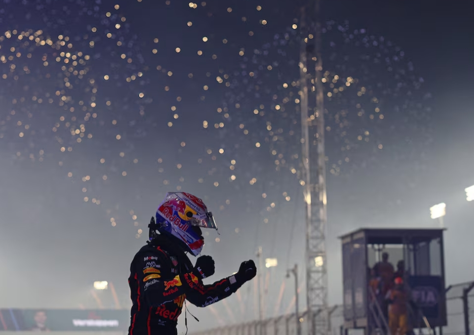 ورسٹاپن نے قطر میں تین طرفہ ٹائٹل جیت لیا